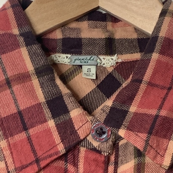 Gimmicks by BKE | Plaid Beaded Embroidered Mesh Long Sleeve Button Down Shirt S - Picture 5 of 17